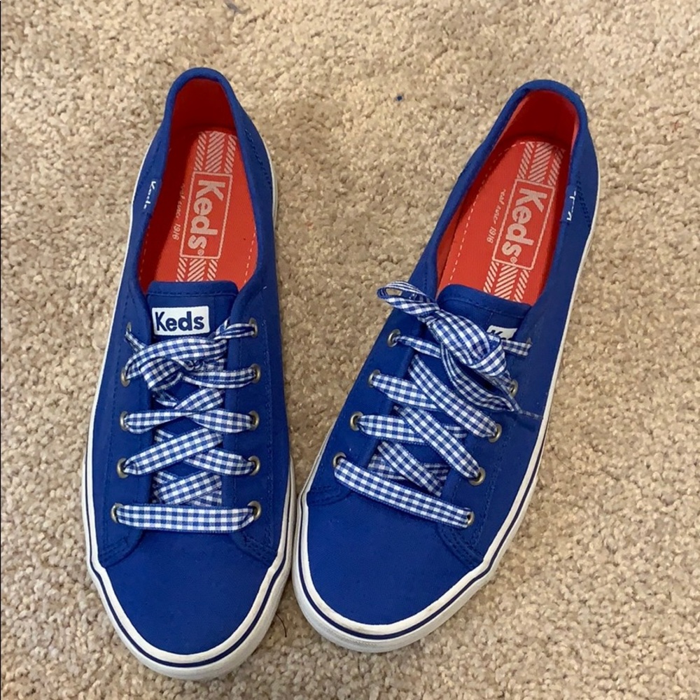 Ked’s Shoes blue ribbon laces